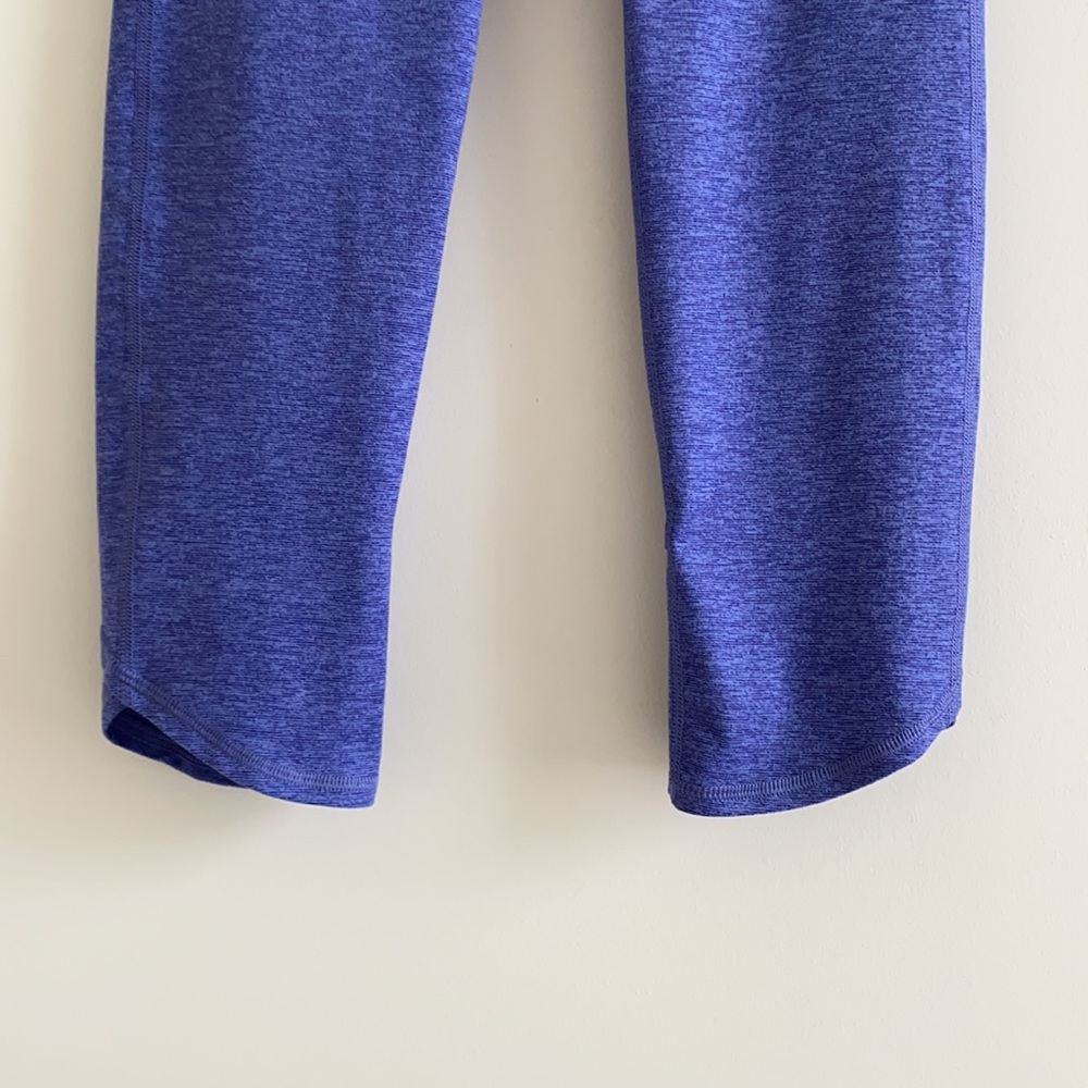 *NWOT* Old Navy Active Go-Dry Capri Leggings - Picture 6 of 14
